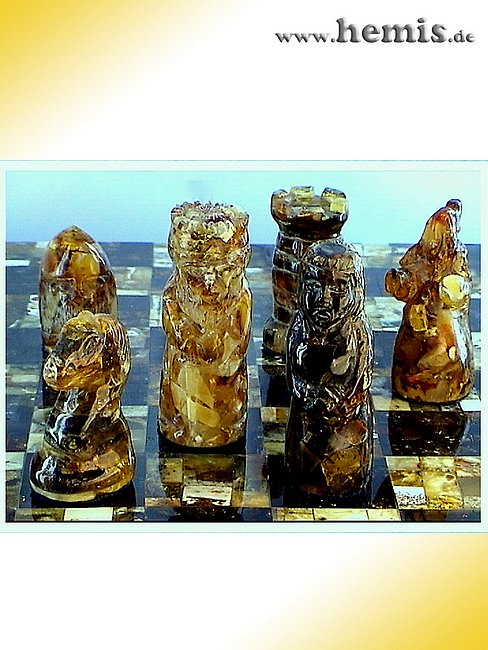Bernstein-Schachfiguren.jpg